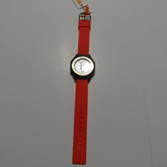 skmei red watch - Picture 1 of 3